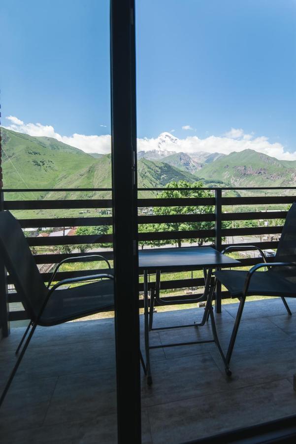 Hilltop Kazbegi Eksteriør billede