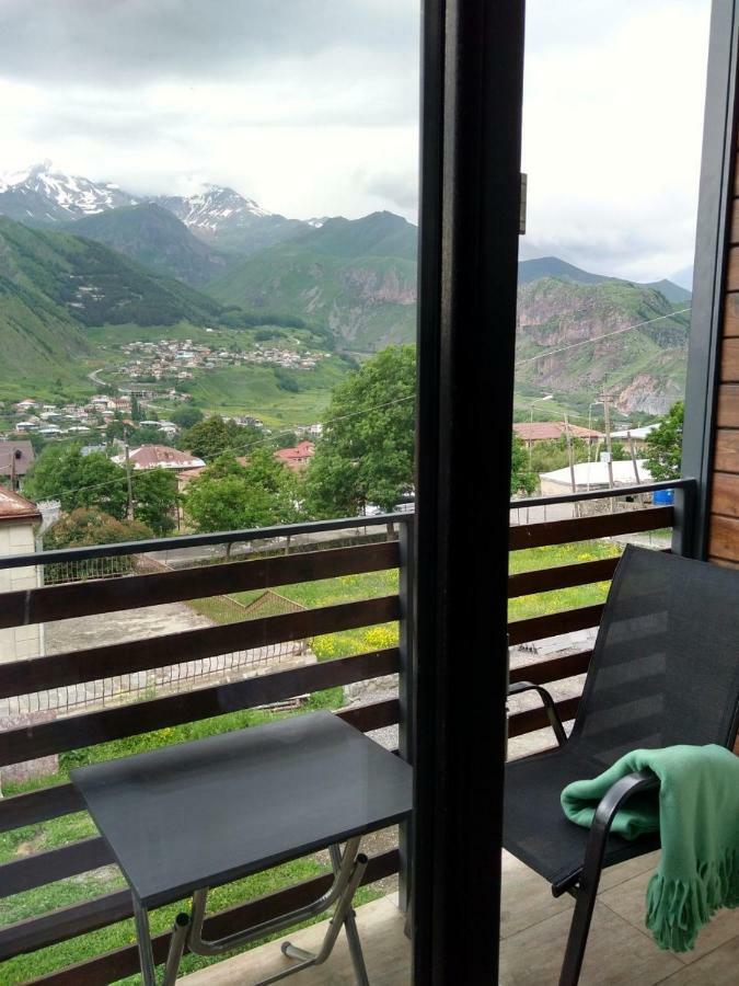Hilltop Kazbegi Eksteriør billede